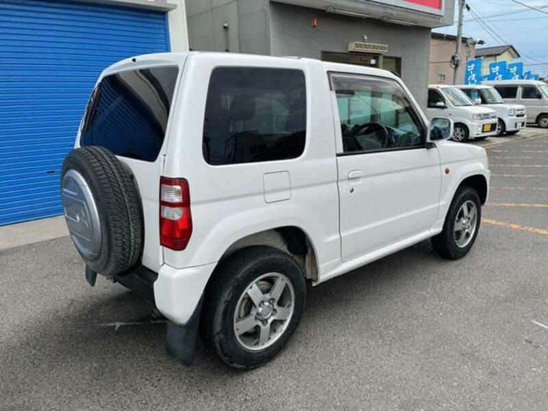 PAJERO MINI