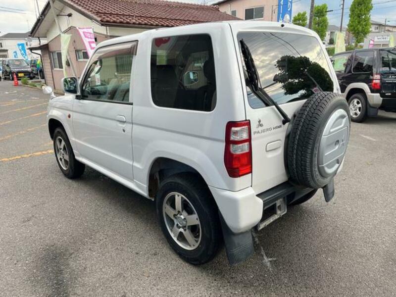 PAJERO MINI