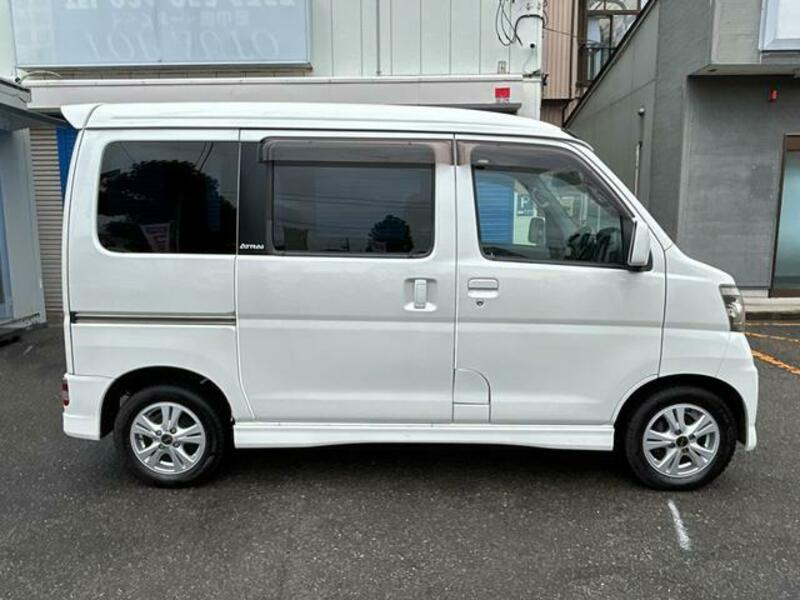 ATRAI WAGON