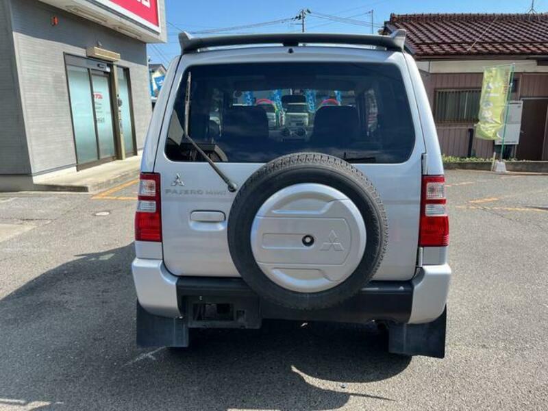 PAJERO MINI