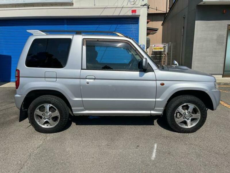 PAJERO MINI