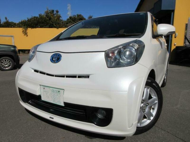 TOYOTA IQ