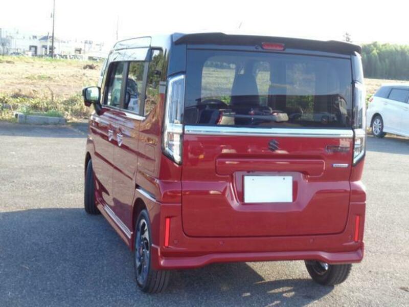 SPACIA CUSTOM