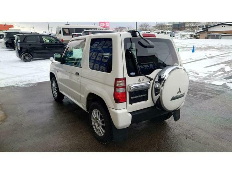 PAJERO MINI