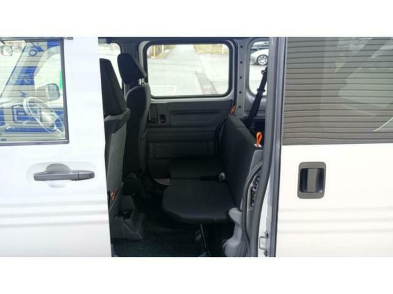 N-VAN