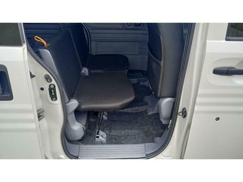 N-VAN