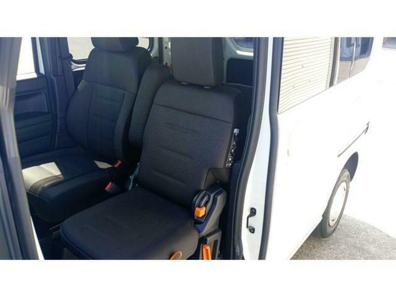 N-VAN