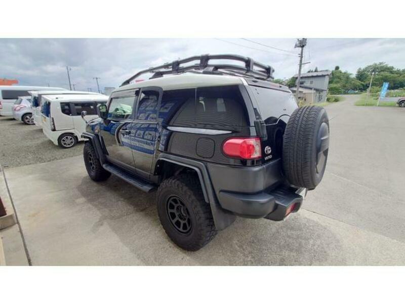 FJ CRUISER