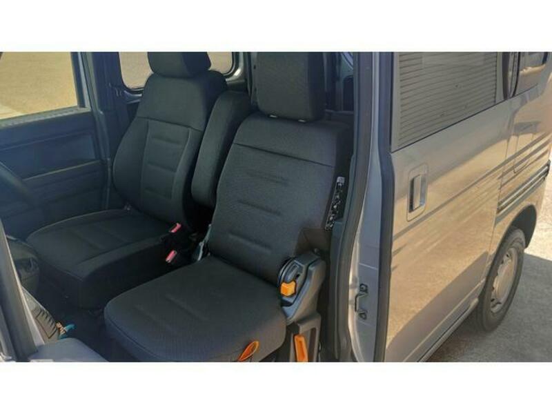 N-VAN