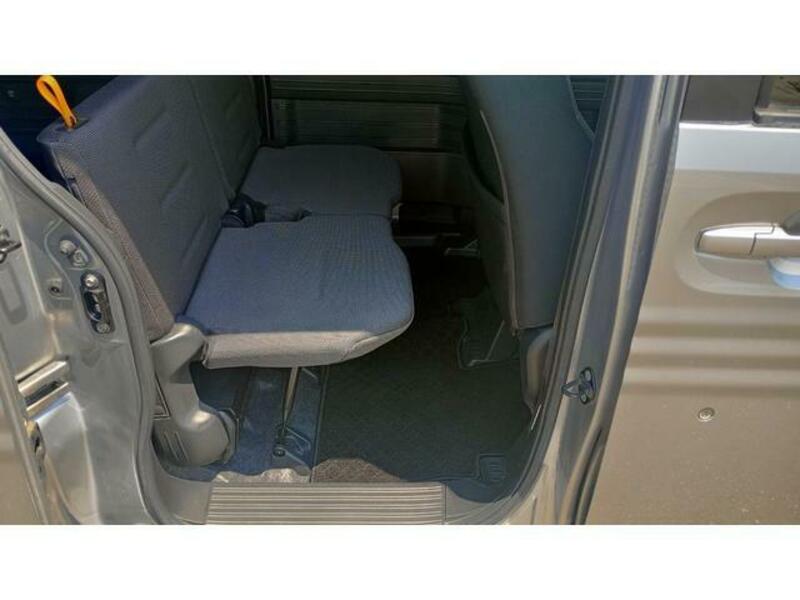 N-VAN