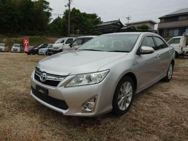 TOYOTA CAMRY