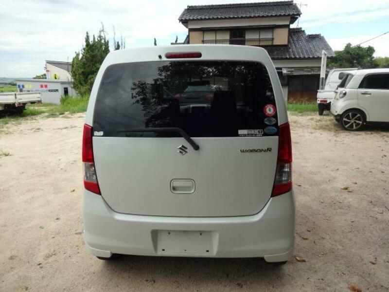 WAGON R