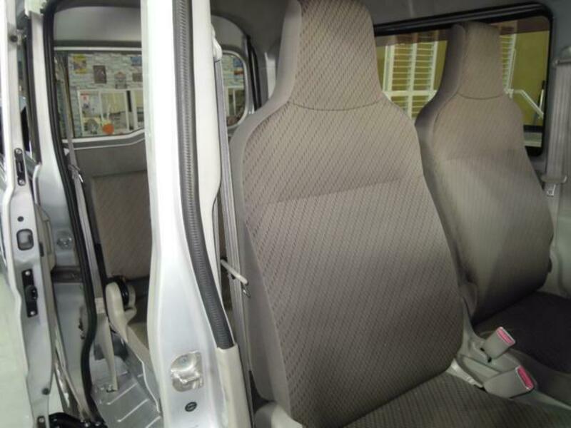 MINICAB VAN