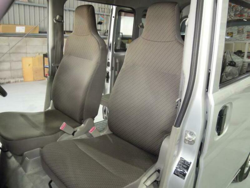 MINICAB VAN