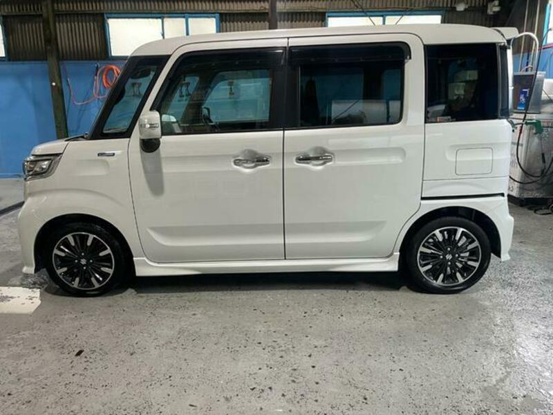 SPACIA CUSTOM