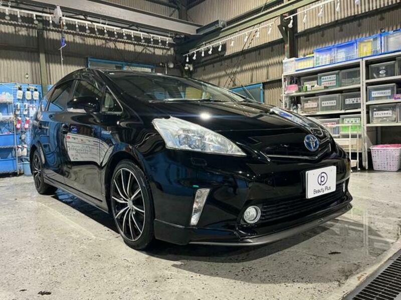 PRIUS ALPHA