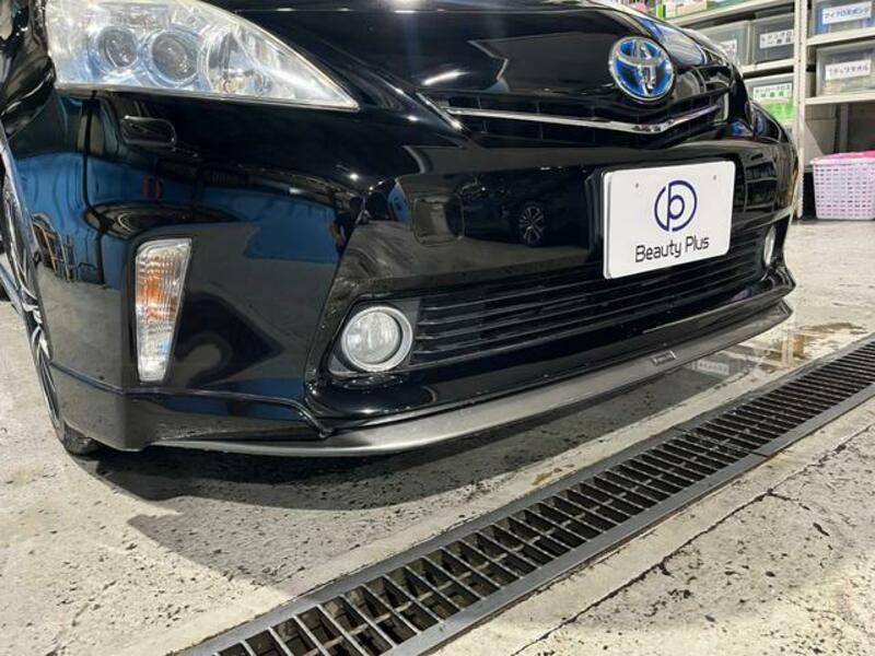 PRIUS ALPHA