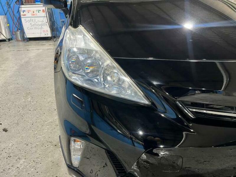 PRIUS ALPHA
