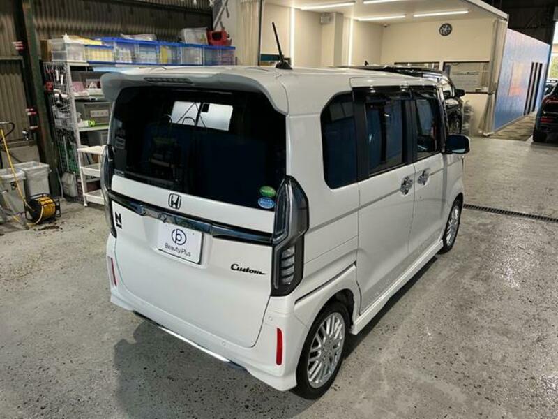 N BOX CUSTOM
