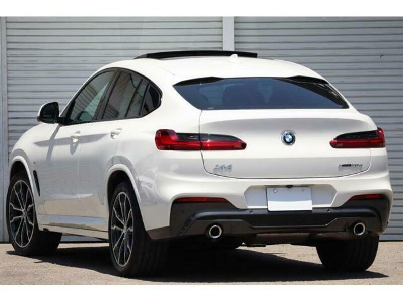 X4