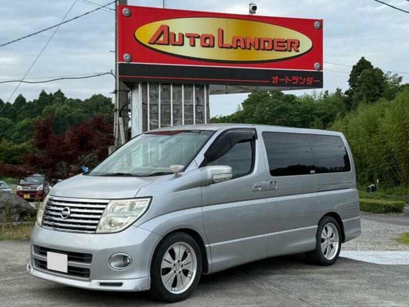 NISSAN ELGRAND