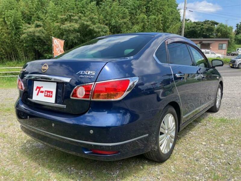 BLUEBIRD SYLPHY