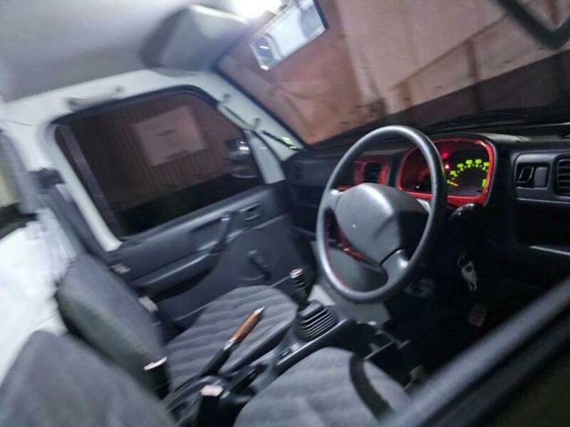 CARRY TRUCK
