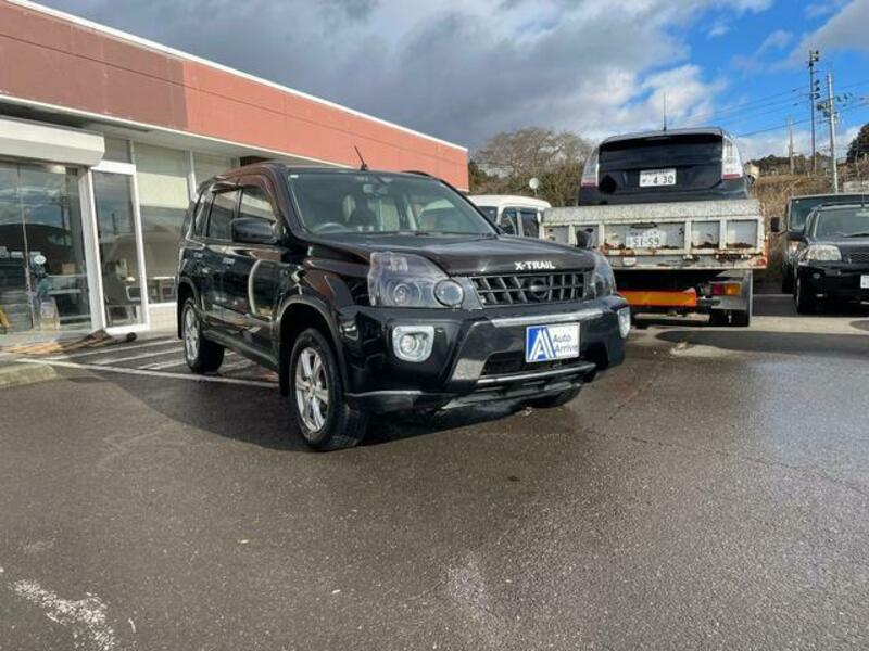 X-TRAIL