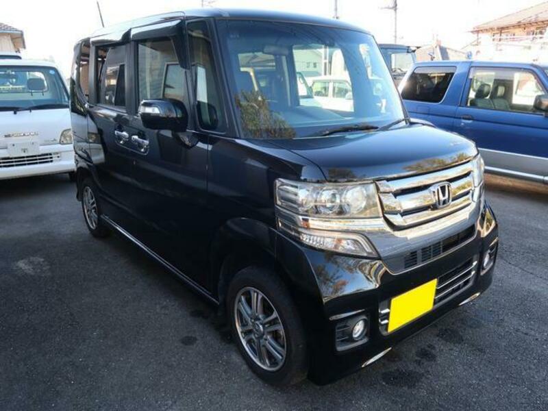 HONDA N BOX CUSTOM