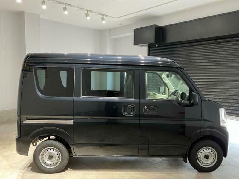 CLIPPER VAN