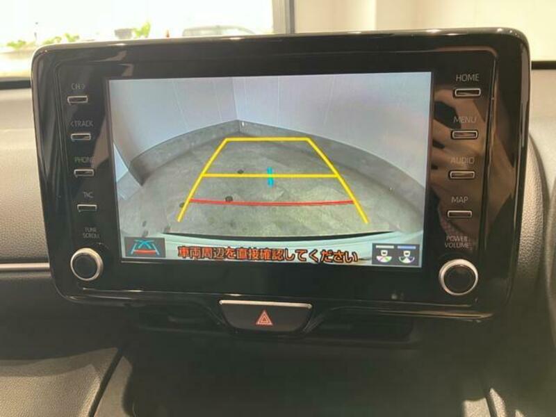 YARIS CROSS