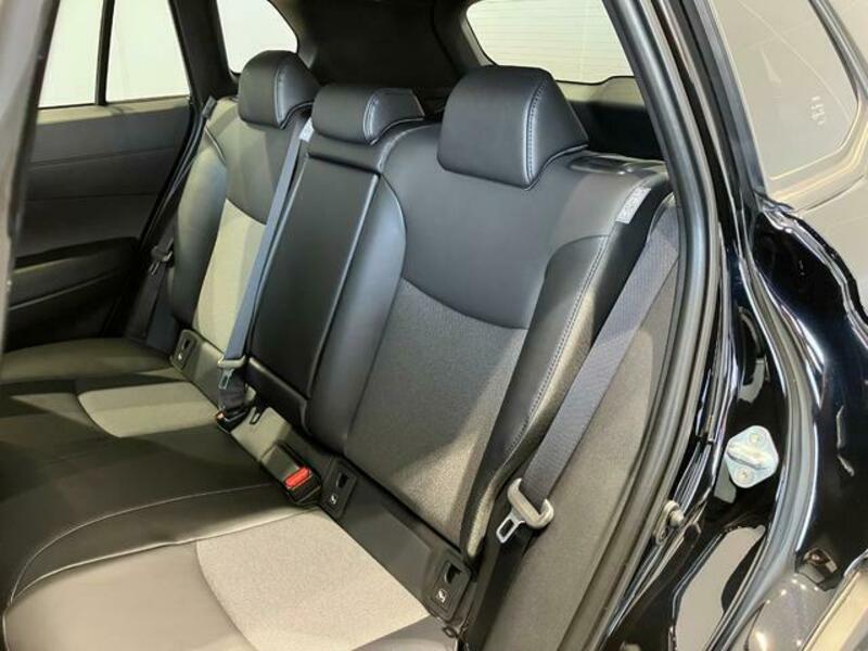 COROLLA CROSS