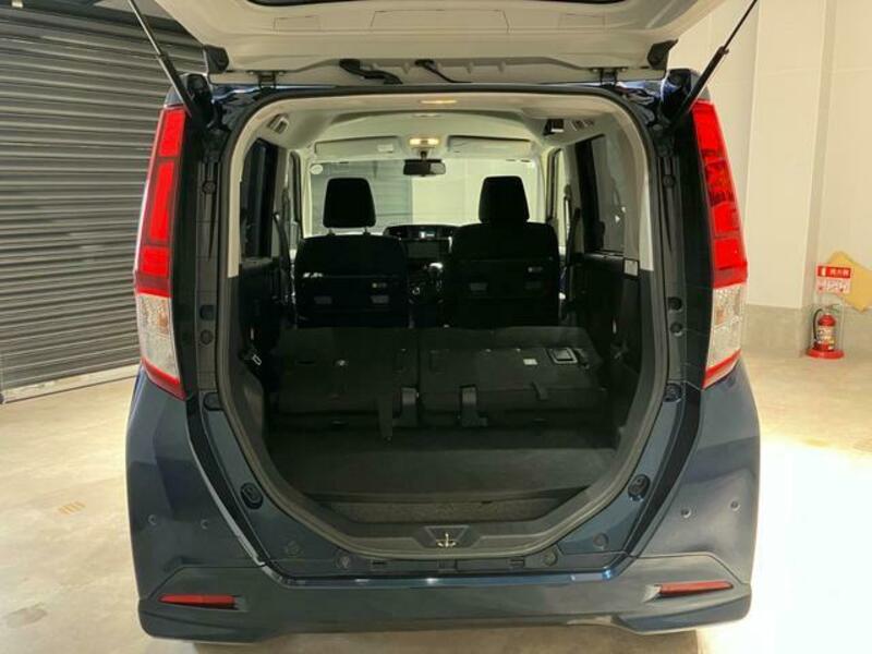 ROOMY