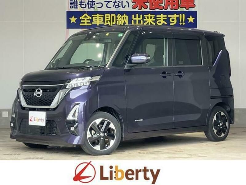 NISSAN ROOX