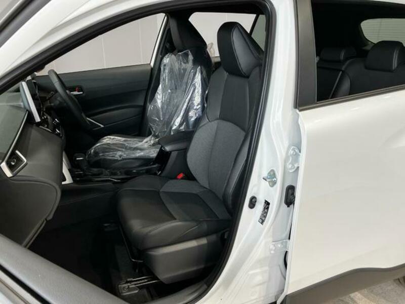 COROLLA CROSS
