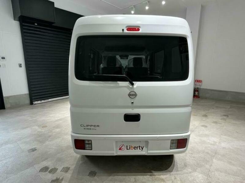 CLIPPER VAN