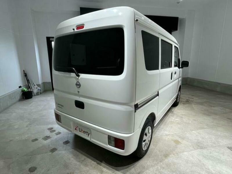 CLIPPER VAN