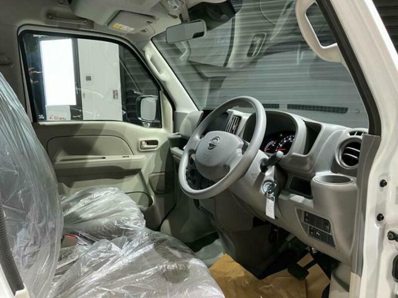 CLIPPER VAN