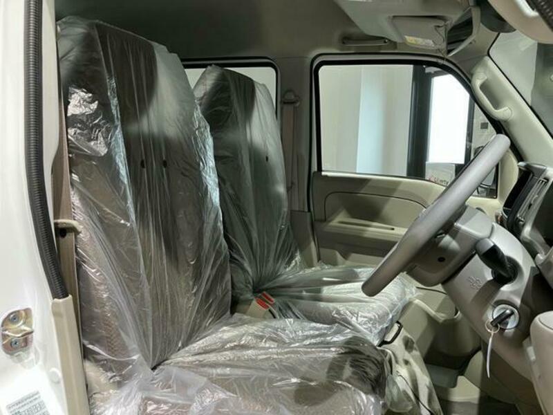 CLIPPER VAN