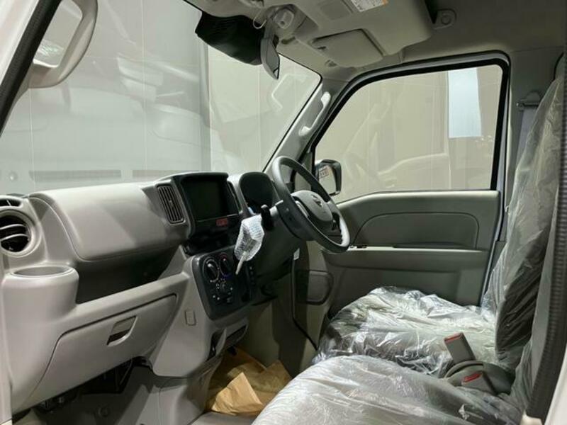 CLIPPER VAN