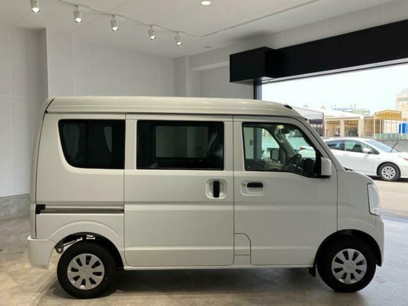 CLIPPER VAN