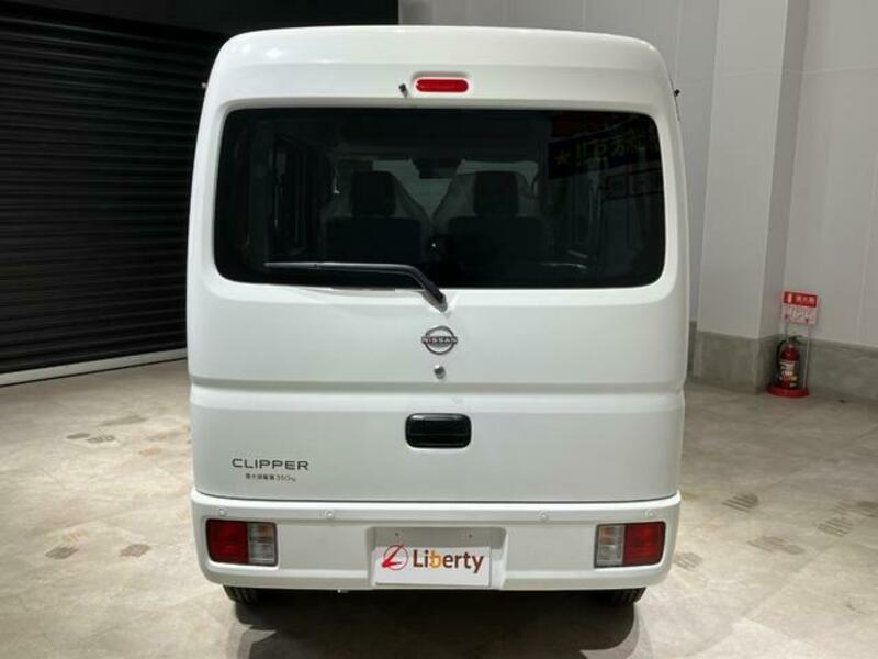 CLIPPER VAN