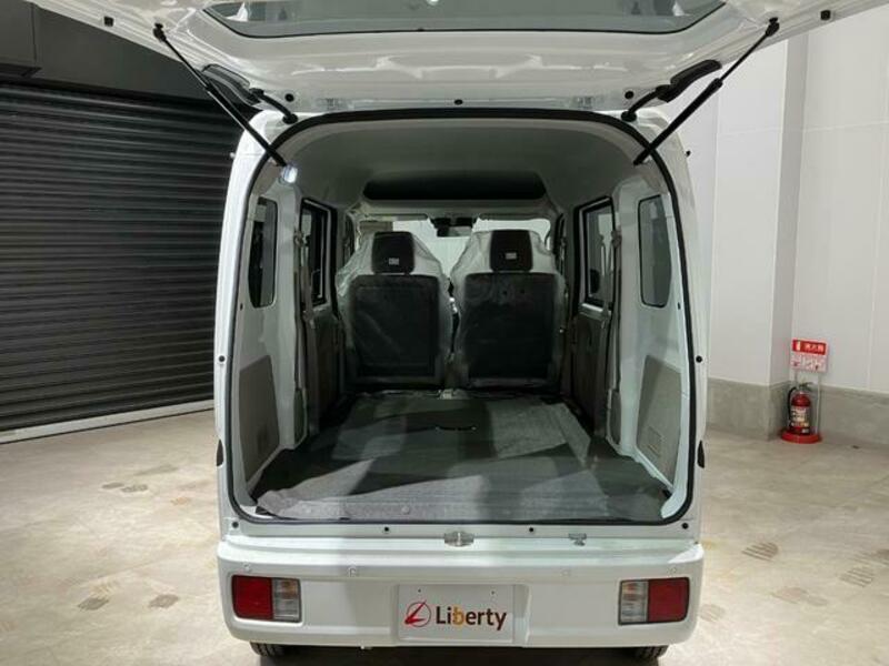 CLIPPER VAN