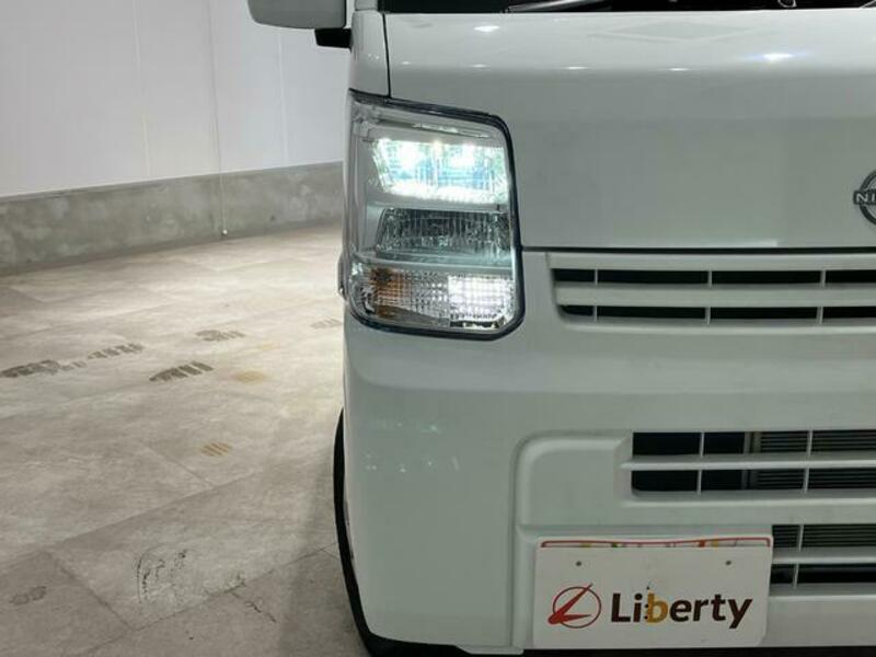 CLIPPER VAN