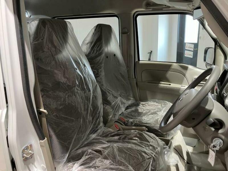 CLIPPER VAN