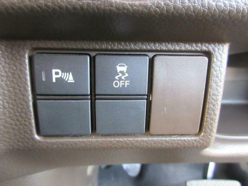 N BOX