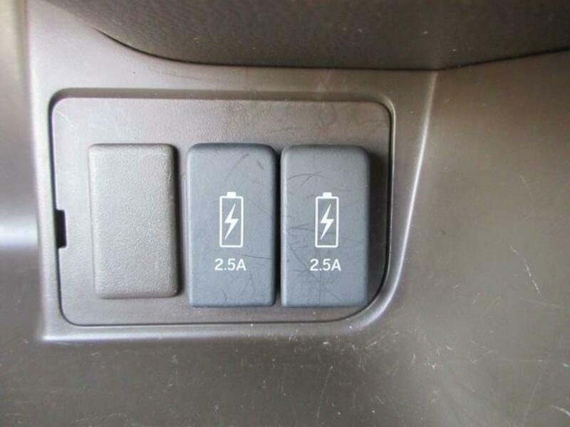N BOX