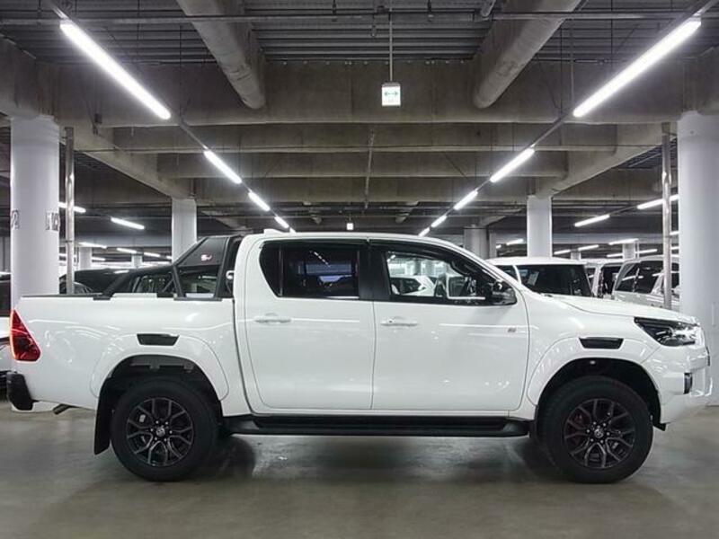 HILUX