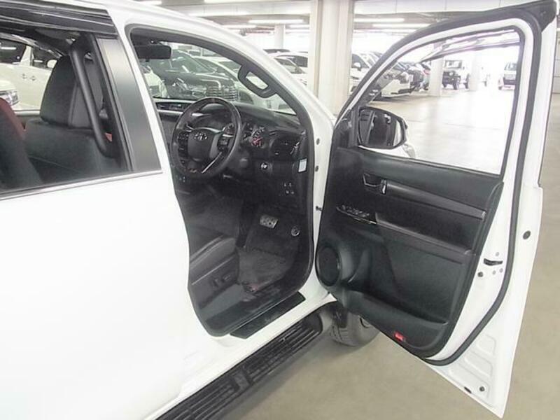 HILUX