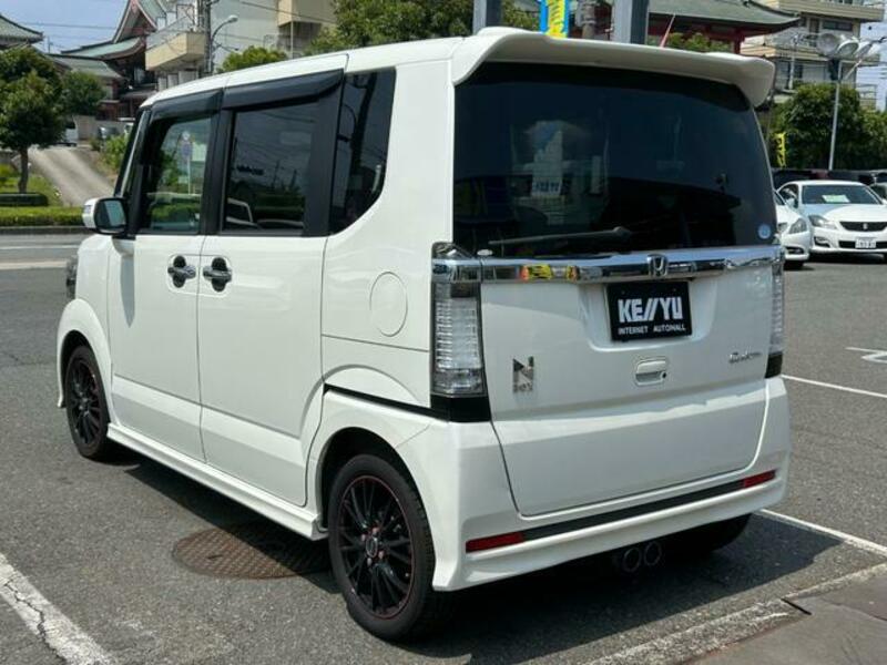 N BOX CUSTOM